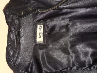 cazadora de cuero