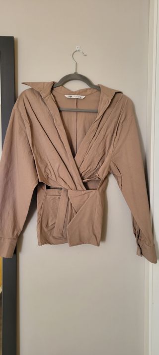 Camisa beige ZARA