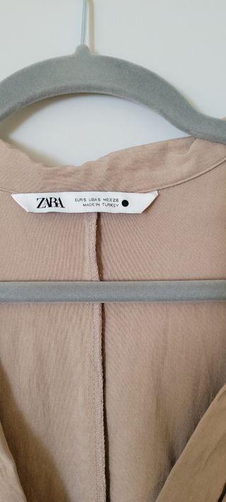 Camisa beige ZARA