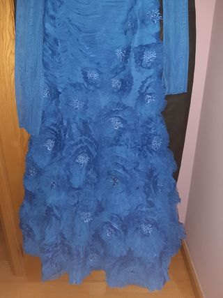 vestido sin estrenar firma ,mejor verlo es precios