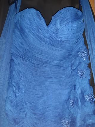 vestido sin estrenar firma ,mejor verlo es precios