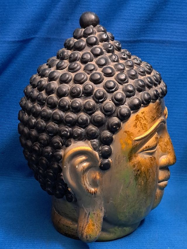 CABEZA DE BUDA CERÁMICA EN PAN DE ORO, 25 CM ALTO