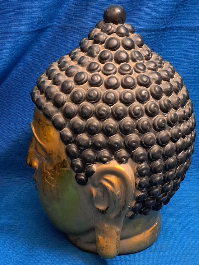 CABEZA DE BUDA CERÁMICA EN PAN DE ORO, 25 CM ALTO