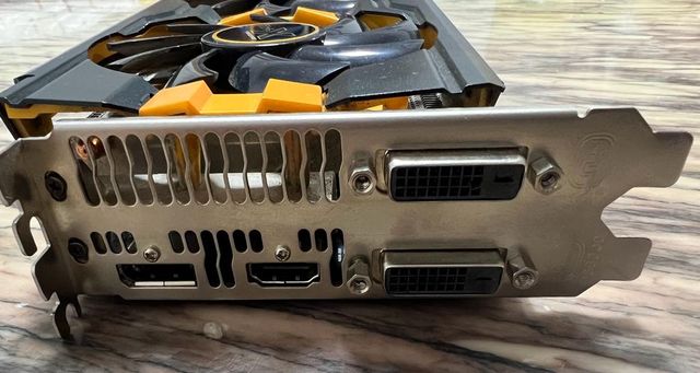 Tarjeta Gráfica Sapphire R9 290 TRI-X OC