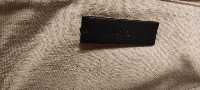 bolso mujer de mano color beige salmón negro