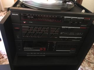 Equipo de música marca Philips en Nueva Carteya.