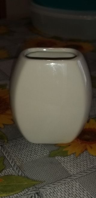 vasetto x fiori in ceramica