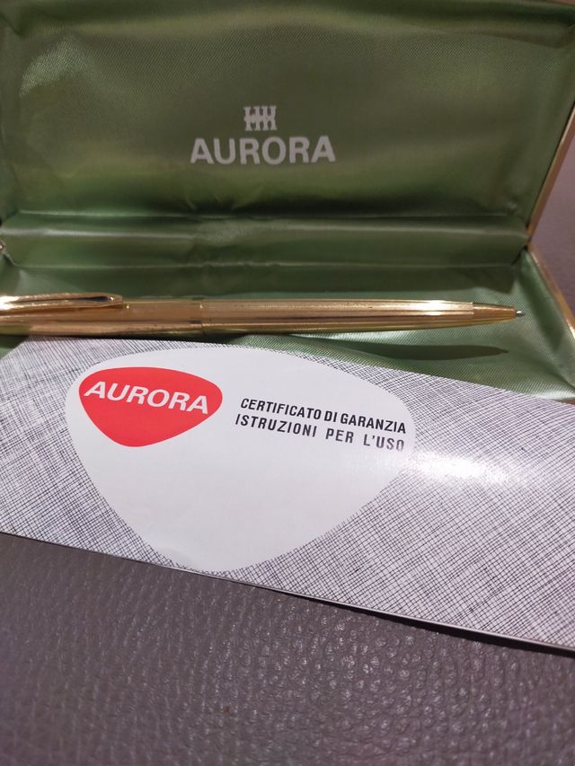 Penna Aurora laminata in oro con certificato