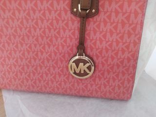 Bolso marca Michael Kors