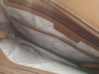 Bolso marca Michael Kors