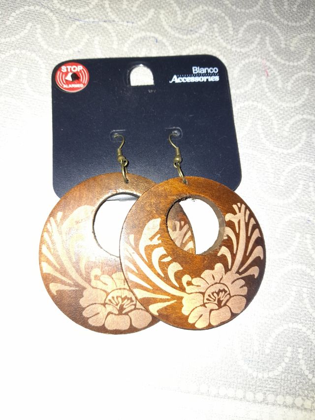 PENDIENTES GRANDES TOTALMENTE NUEVOS