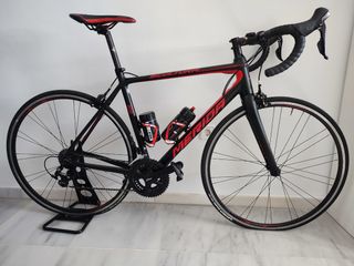 Bicicleta de carretera Mérida Scultura 400