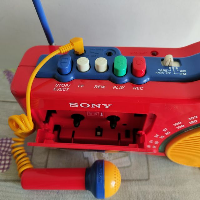 Sony My first Sony radio cassette de segunda mano por 20 EUR en Madrid