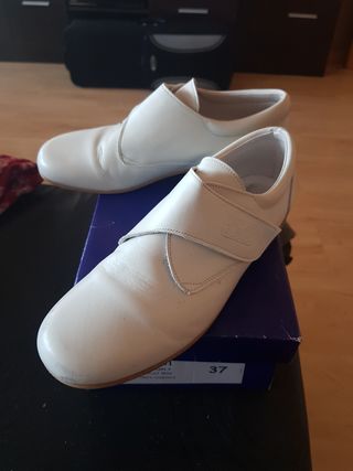 zapato beig niño comunion o ceremonia