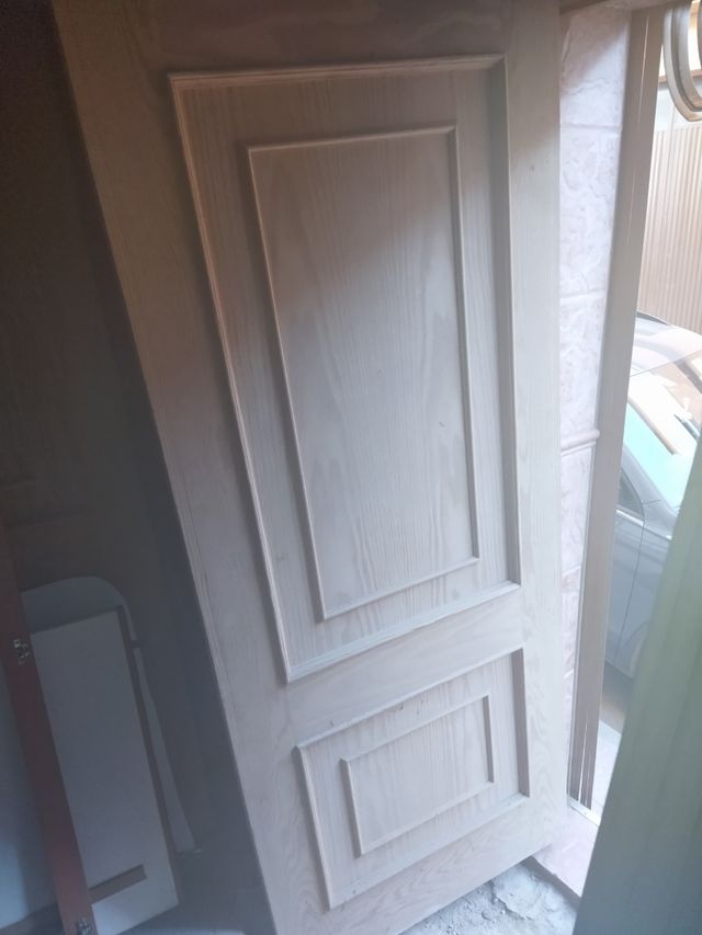 puerta de calle.nueva.203cmx82cmx40mm