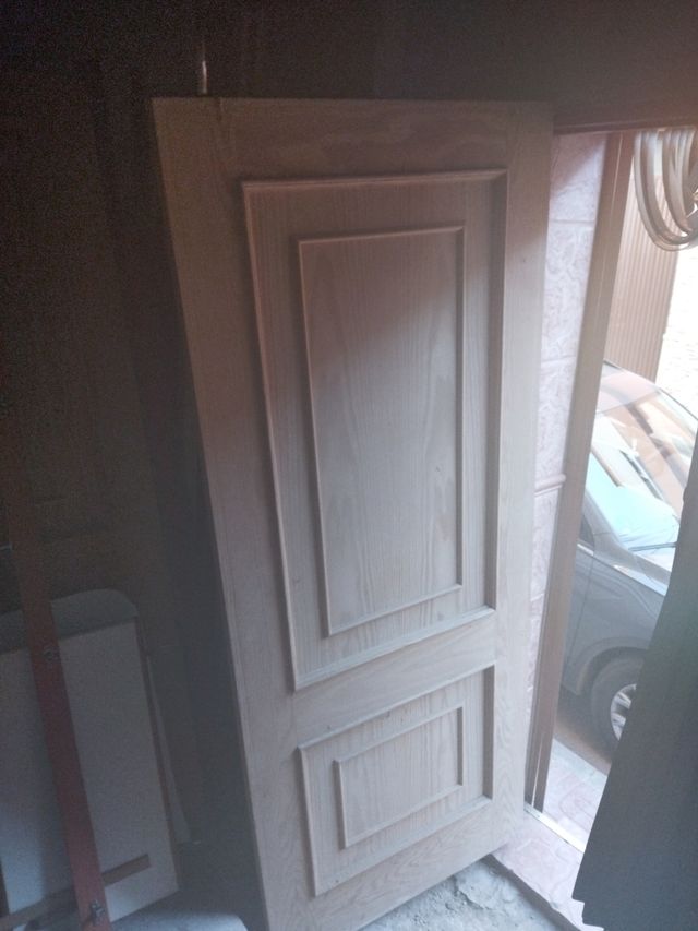 puerta de calle.nueva.203cmx82cmx40mm