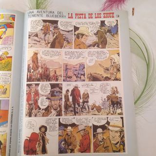 cómic gente menuda todos distintos.