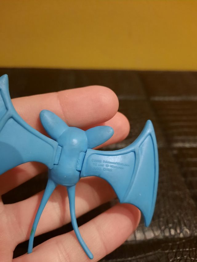 Figura pokemon zubat JAKKS PACIFIC