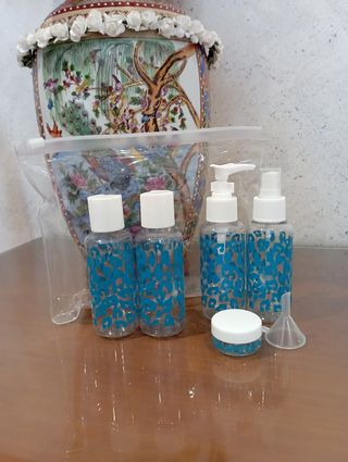 Set de botes para viaje.
