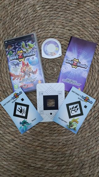 Invizimals PSP Juego + Manual + 2 tarjetas secreto