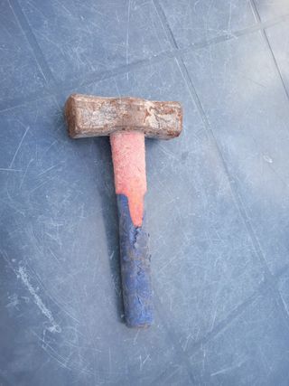 MARTILLO DE OBRA