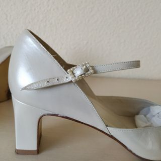 Zapatos de novia. Talla 38.