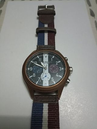 Reloj Mark Madox