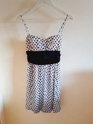 Vestido de tirantes blanco de topos