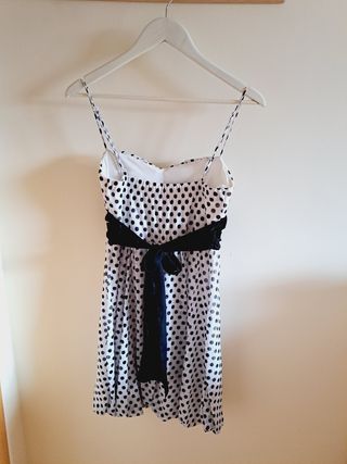 Vestido de tirantes blanco de topos