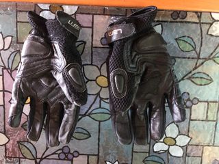Guantes de moto