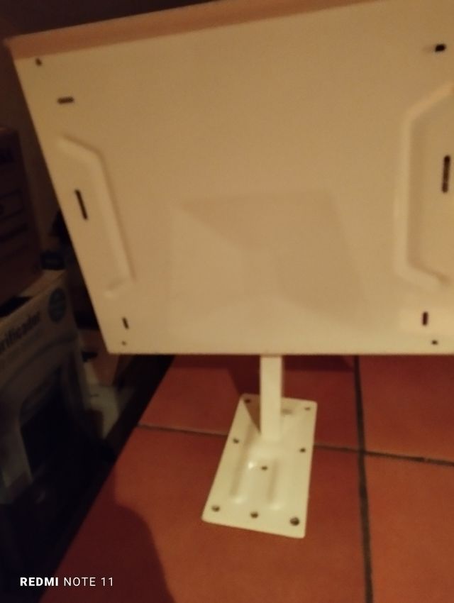 soporte de televisión pequeña