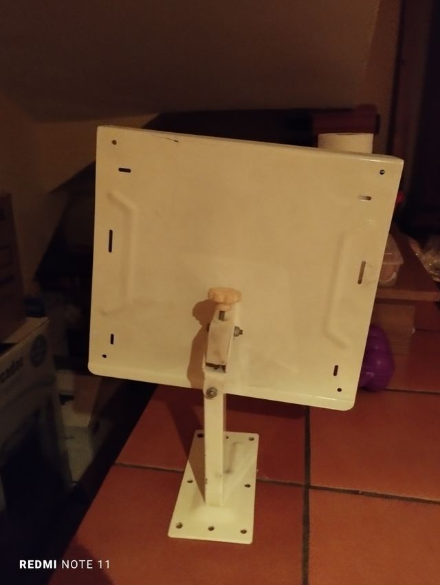 soporte de televisión pequeña