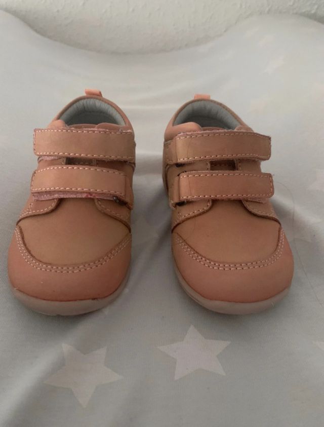 Botas piel rosas talla 20 Chicco