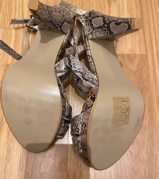 Sandalia tacon plataforma lolablue 37 serpiente