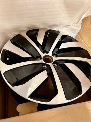 llanta original 19" Volkswagen modelo Montevideo