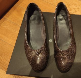 zapatos marrones