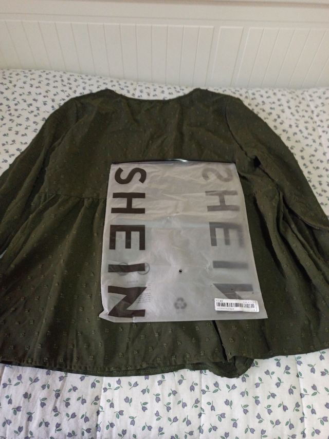 Blusa/ camisa Shein T.L