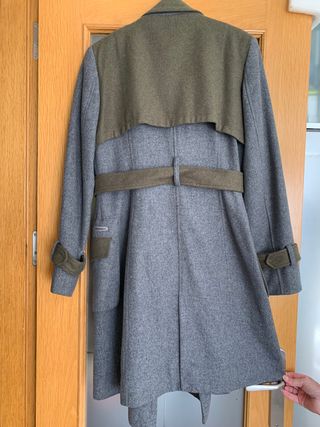 Abrigo Adolfo Domínguez