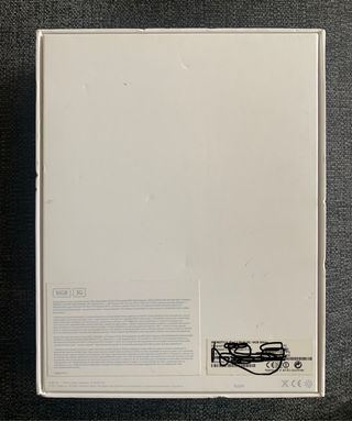 Caja de IPad 2 Wifi 3G 16GB