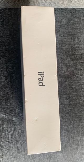 Caja de IPad 2 Wifi 3G 16GB