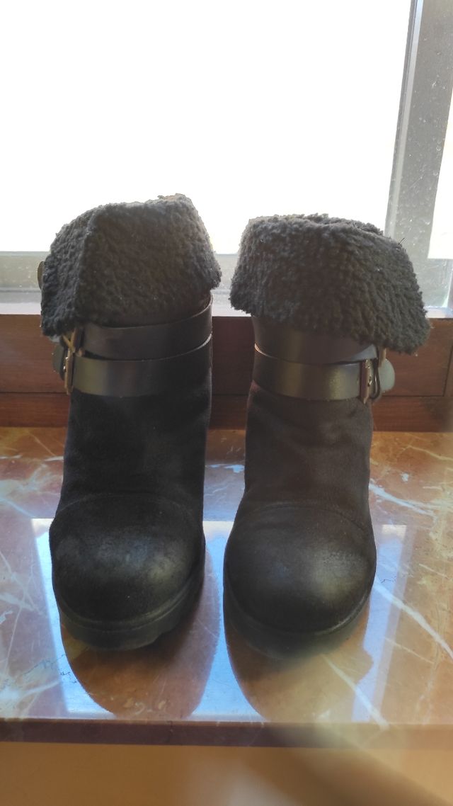 Botines cuña negros n.39