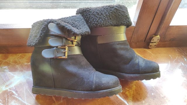 Botines cuña negros n.39
