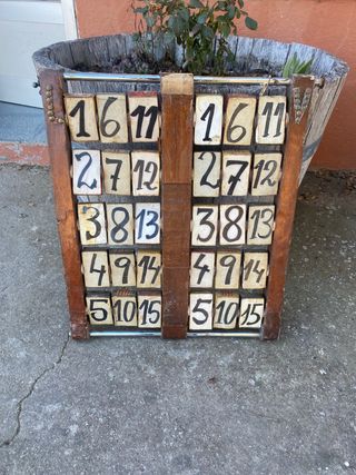 Antiguo marcador futbolin de bar   de madera