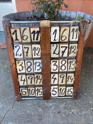 Antiguo marcador futbolin de bar   de madera