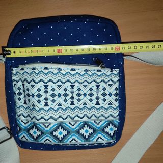 LOTE DE 3 BOLSOS Y BANDOLERAS PARA NIÑAS