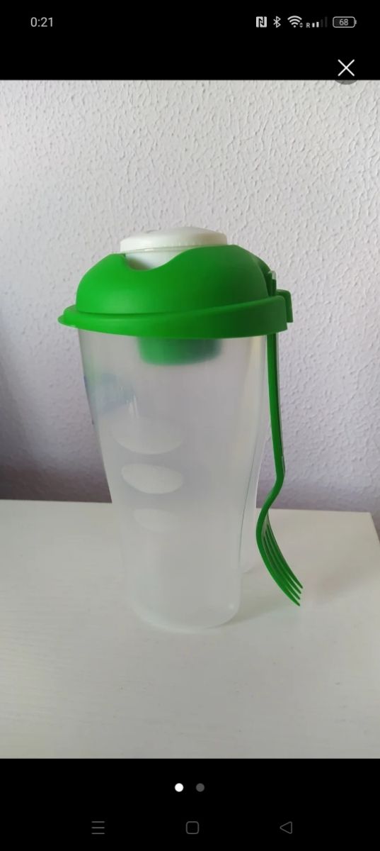 Exprimidor manual + portautensilios