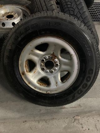 llanta  todoterreno 5x139,7 225/75/15