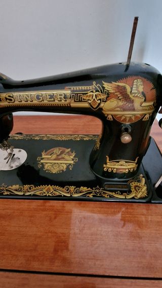 Maquina coser SINGER de GB