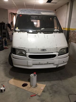 Ford Transit derivabrisas furgoneta