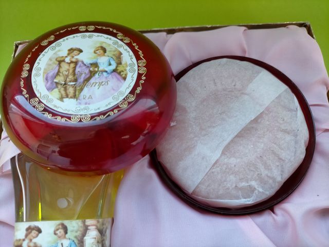 ESTUCHE COLONIA SOIR DE PRINTEMPS + JABON DE MANOS